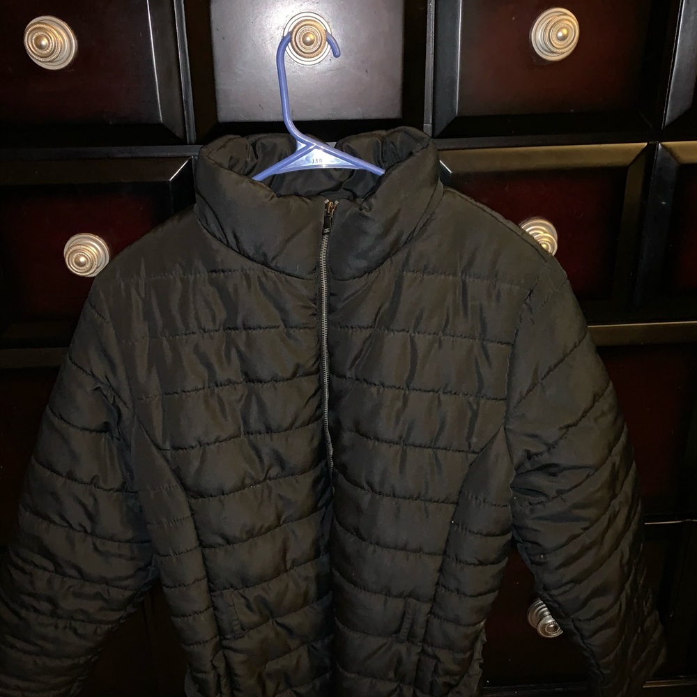 Black puffy zip up jacket with belt